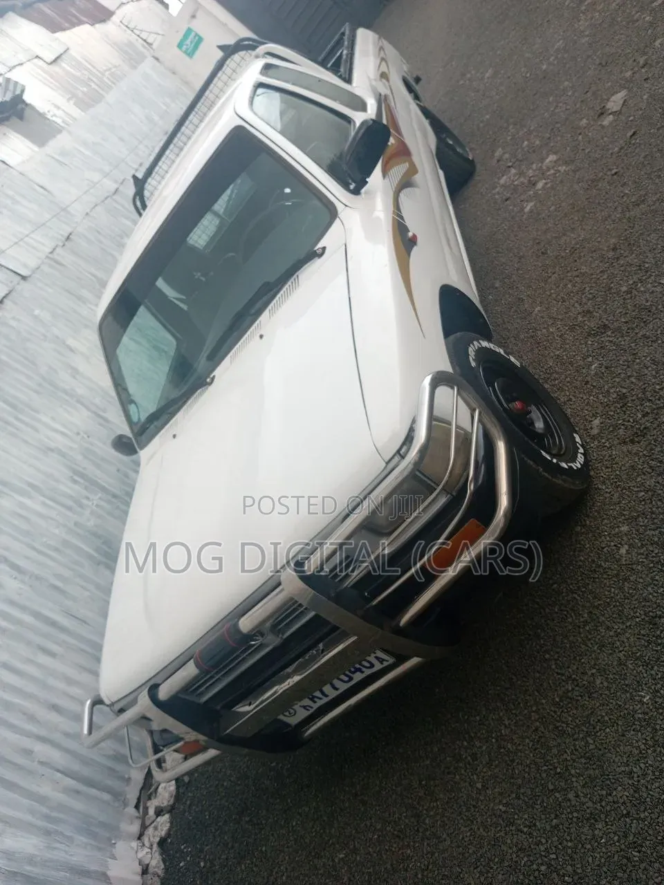 Toyota Hilux 1994 White