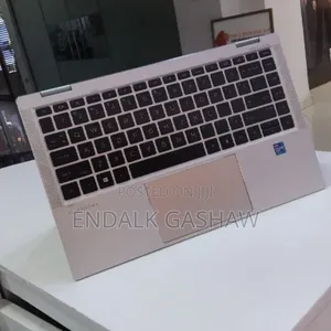 New Laptop HP EliteBook 1040 G8 16GB Intel Core i7 SSD 512GB