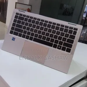 New Laptop HP EliteBook 1040 G8 16GB Intel Core i7 SSD 512GB