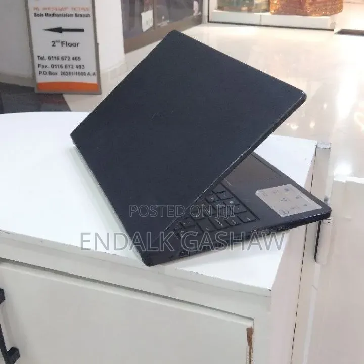 New Laptop Dell Vostro 3558 4GB Intel Core i5 HDD 500GB