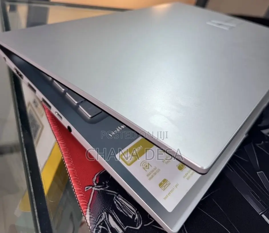 New Laptop Asus 16GB AMD Ryzen 7 SSD 512GB