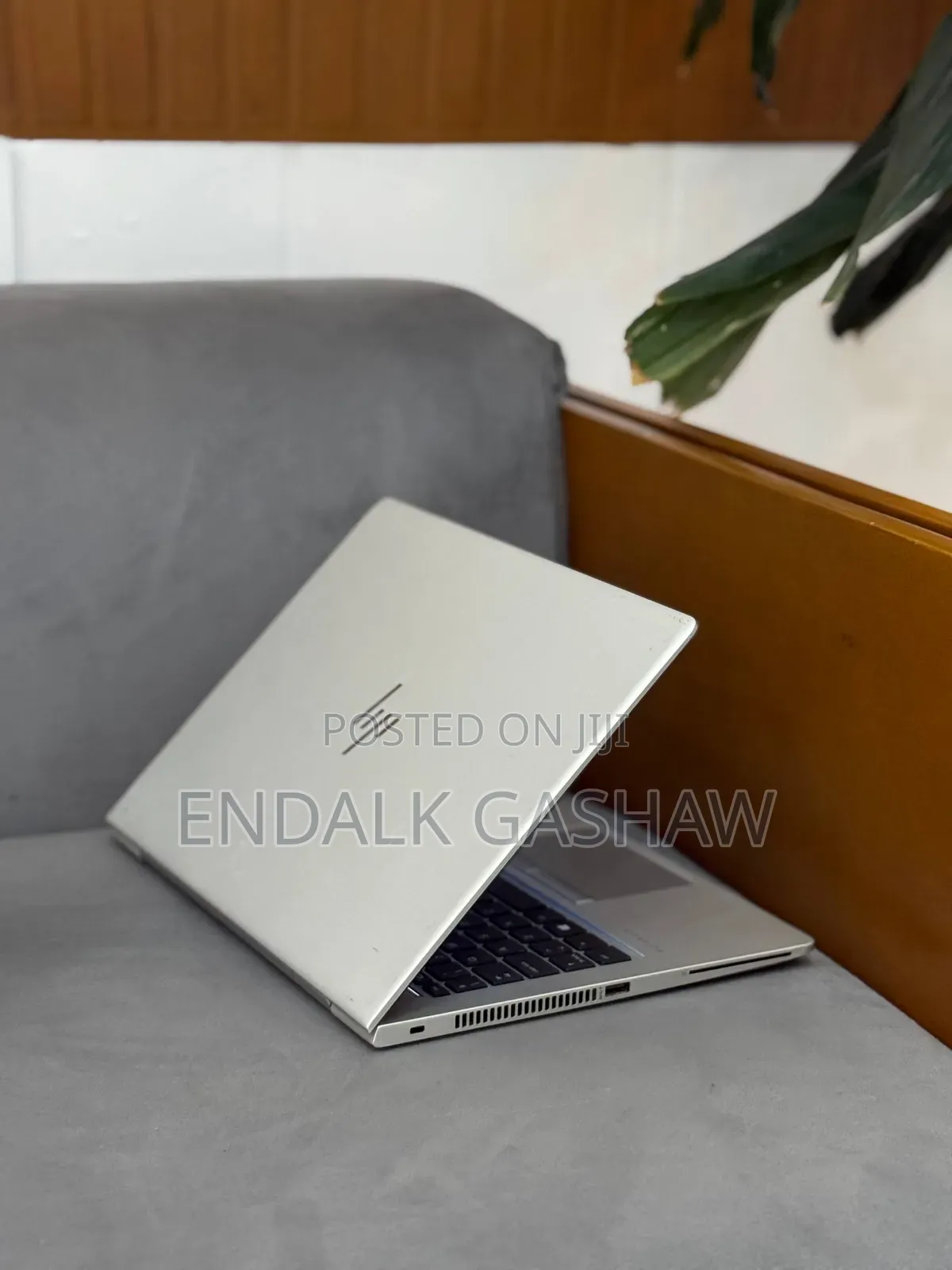 New Laptop HP EliteBook 830 G5 8GB Intel Core i5 SSD 256GB