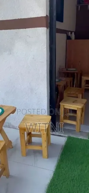 Coffee Shop
