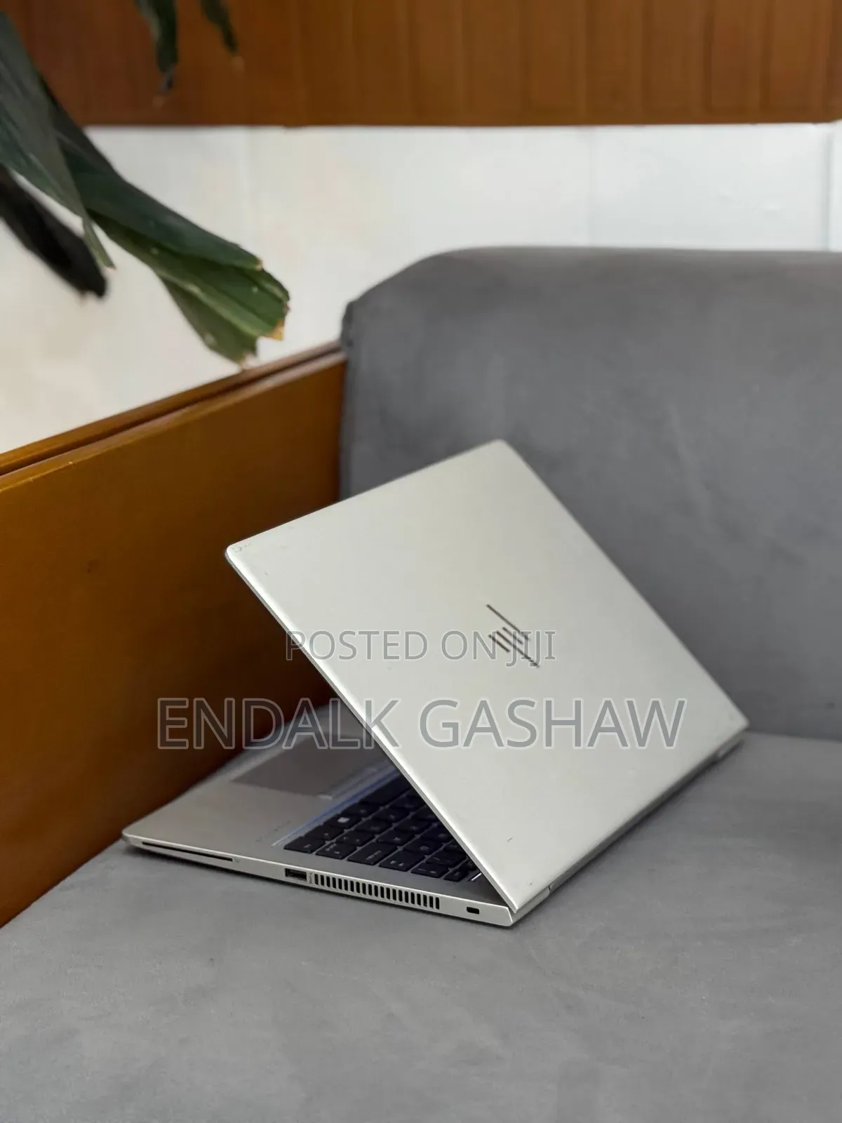 New Laptop HP EliteBook 830 G5 8GB Intel Core i5 SSD 256GB