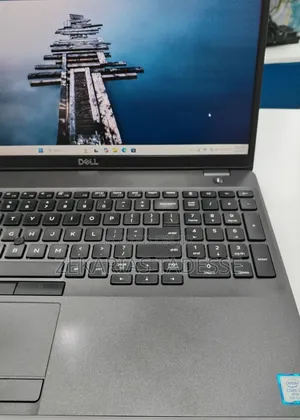 New Laptop Dell 16GB Intel Core i7 SSD 512GB