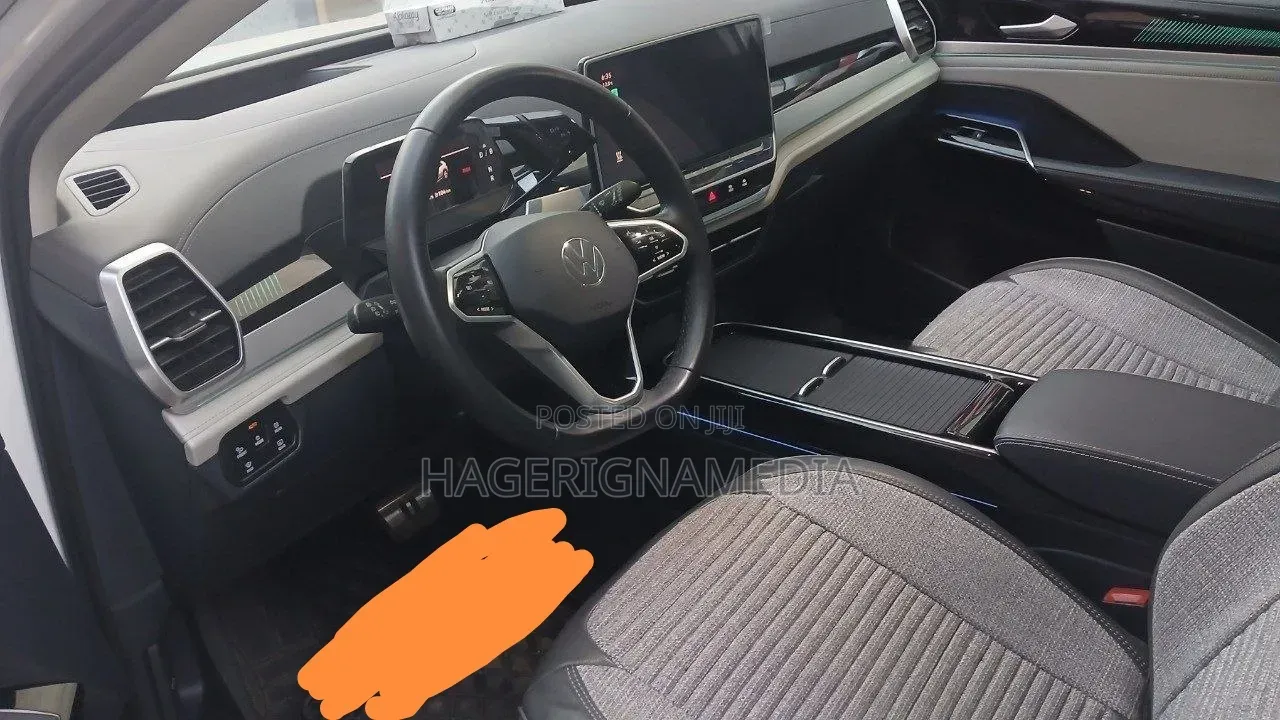 Volkswagen ID.6 2025 Ivory