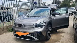 Volkswagen ID.6 2024 Ivory