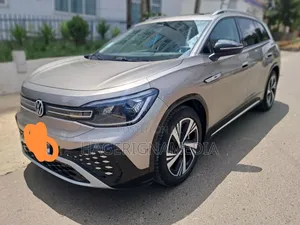 Volkswagen ID.6 2024 Ivory