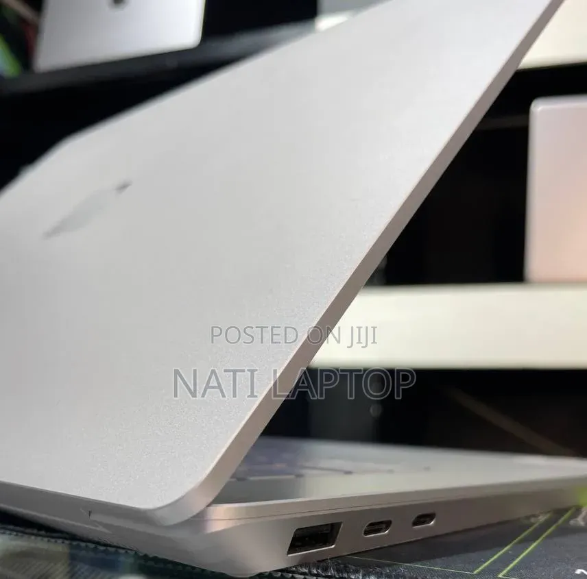 New Laptop Microsoft 16GB Intel Core Ultra 7 SSD 512GB