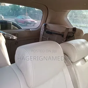Toyota Land Cruiser Prado 2011 White