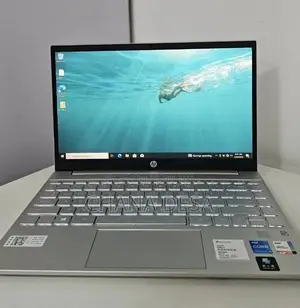 New Laptop HP 8GB Intel Core i5 SSD 512GB