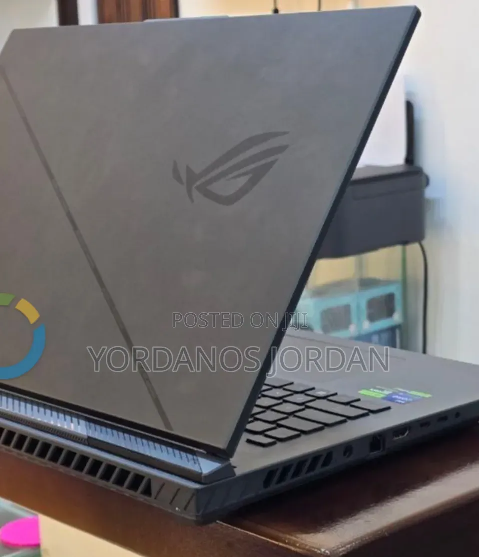 New Laptop Asus ROG Strix G18 40GB Intel Core i9 SSD 1T