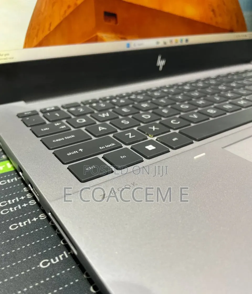 New Laptop HP 32GB Intel Core i9 SSD 512GB