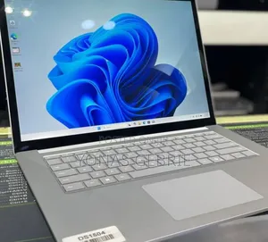 New Laptop Microsoft Surface 16GB Intel Core Ultra 7 SSD 512GB