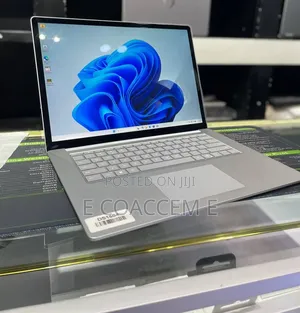 New Laptop Microsoft 16GB Intel Core Ultra 7 SSD 512GB