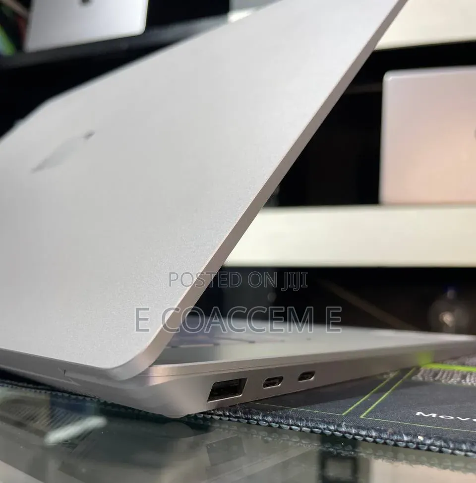 New Laptop Microsoft 16GB Intel Core Ultra 7 SSD 512GB