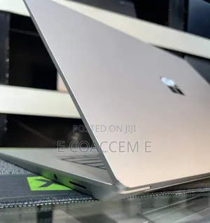 New Laptop Microsoft 16GB Intel Core Ultra 7 SSD 512GB