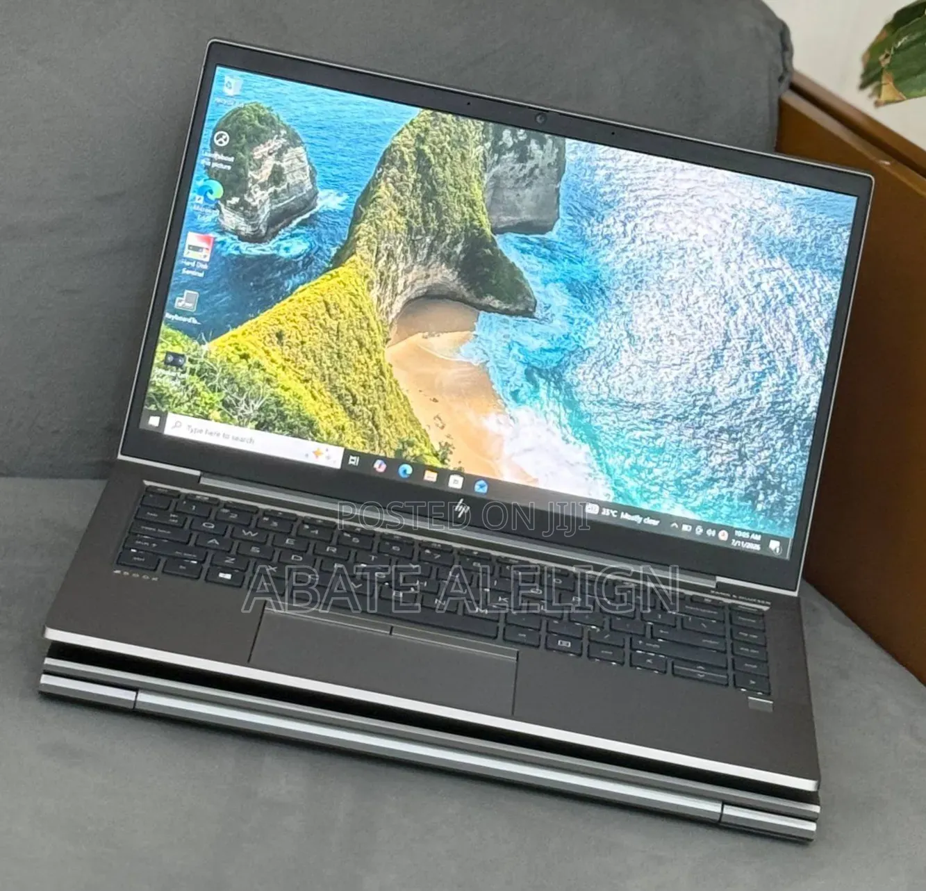 New Laptop HP ZBook Firefly G8 16GB Intel Core i7 SSD 512GB
