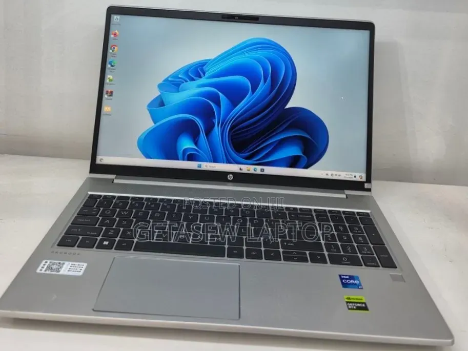 New Laptop HP 16GB Intel Core i7 SSD 512GB