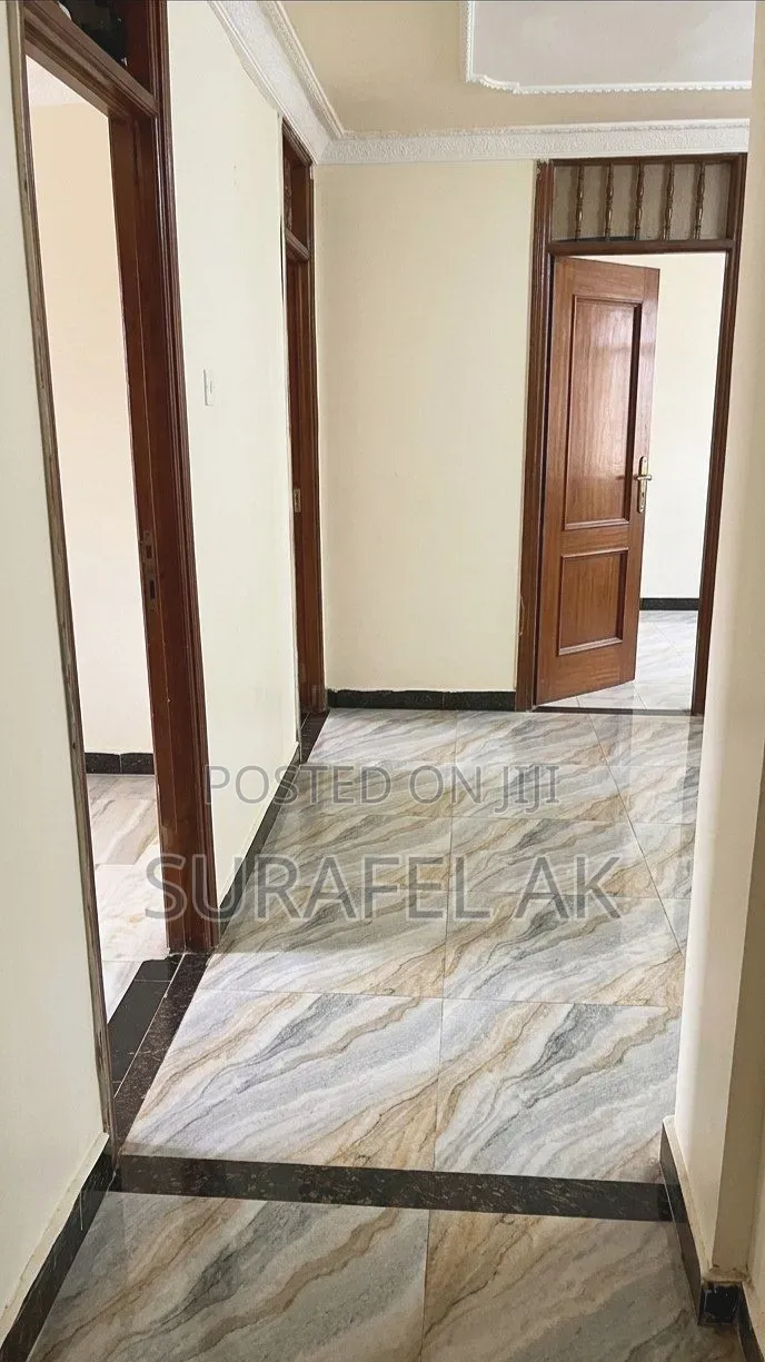 3bdrm House in Akaky Kaliti for sale
