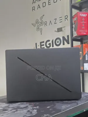 New Laptop Asus ROG Zephyrus G16 16GB Intel Core Ultra 9 SSD 1T