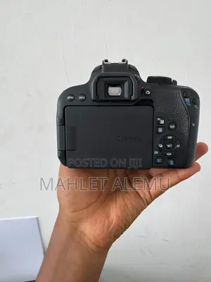Canon 800d