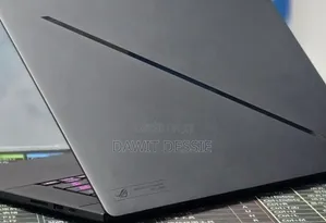 New Laptop Asus ROG Zephyrus G16 16GB Intel Core Ultra 9 SSD 1T