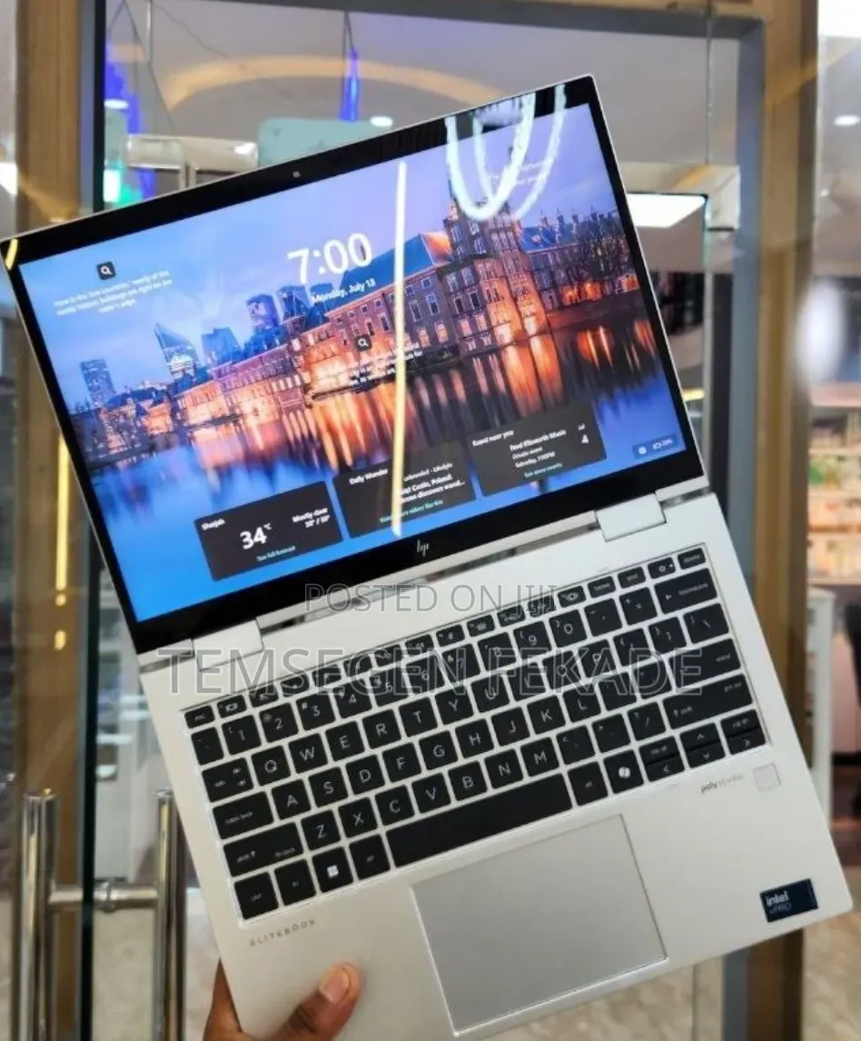 New Laptop HP Elitebook 830 G11 16GB Intel Core Ultra 7 SSD 512GB