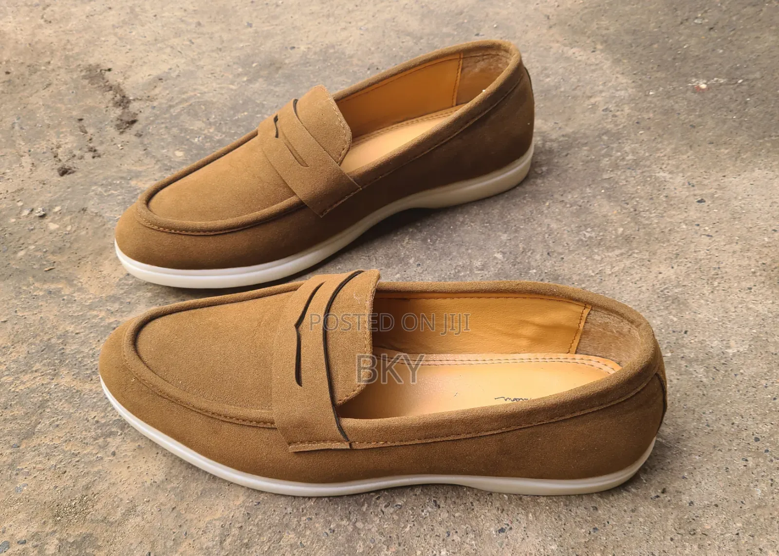 Shoe for Sale
