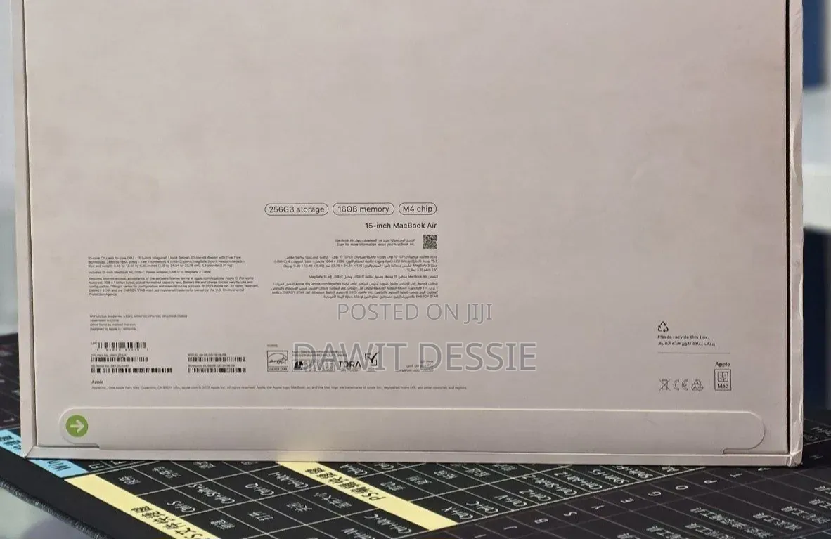 New Laptop Apple MacBook Air 2025 M4 16GB Apple M4 SSD 256GB