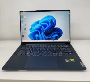New Laptop Lenovo 16GB AMD Ryzen 7 SSD 512GB