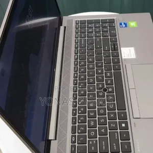 New Laptop HP ZBook 15u 16GB Intel Core i7 SSD 512GB