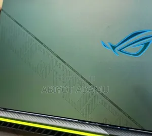 New Laptop Asus ROG Strix G15 16GB Intel Core i9 SSD 1T