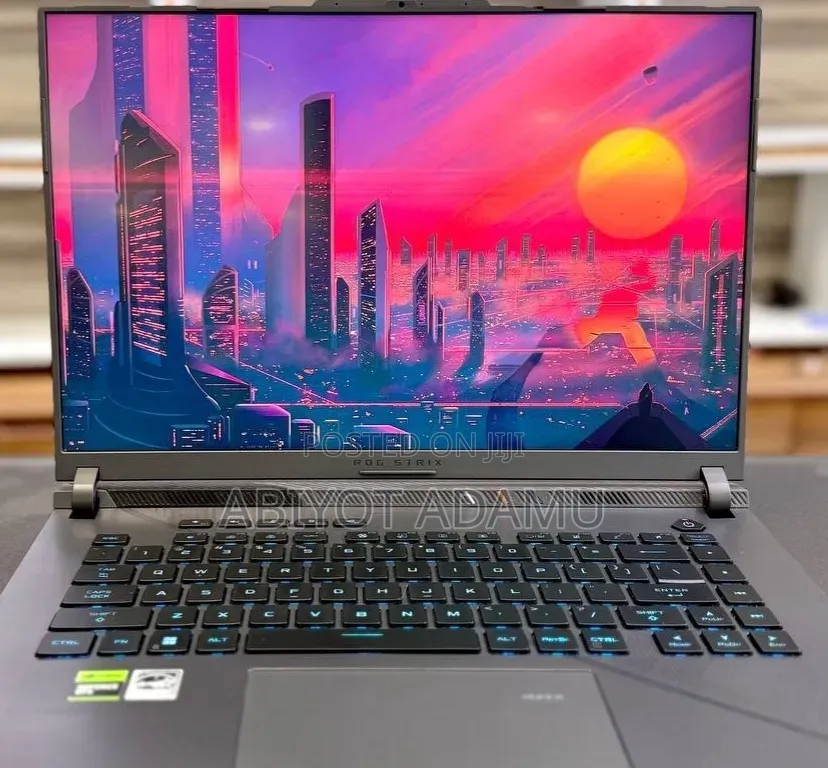 New Laptop Asus ROG Strix G15 16GB Intel Core i9 SSD 1T