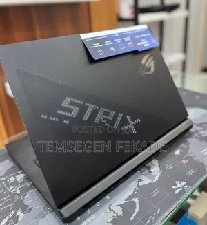New Laptop Asus ROG Strix G18 32GB Intel Core Ultra 9 SSD 2T