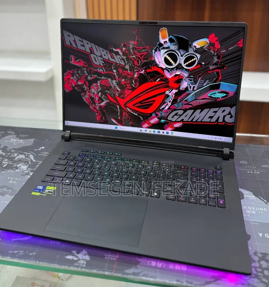 New Laptop Asus ROG Strix G18 32GB Intel Core Ultra 9 SSD 2T