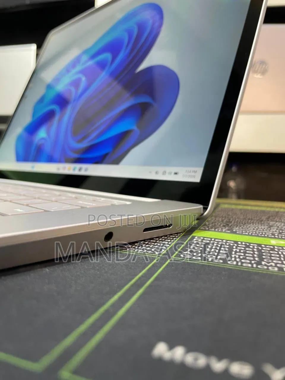 New Laptop Microsoft Surface 16GB Intel Core Ultra 7 SSD 512GB