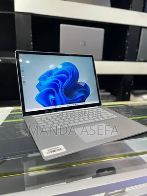 New Laptop Microsoft Surface 16GB Intel Core Ultra 7 SSD 512GB