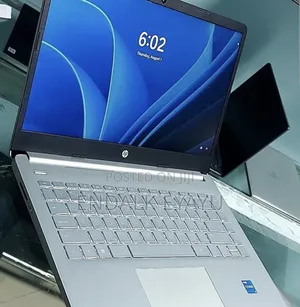 New Laptop HP 8GB Intel Core i3 SSD 256GB
