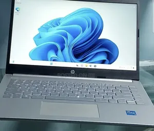New Laptop HP 8GB Intel Core i3 SSD 256GB