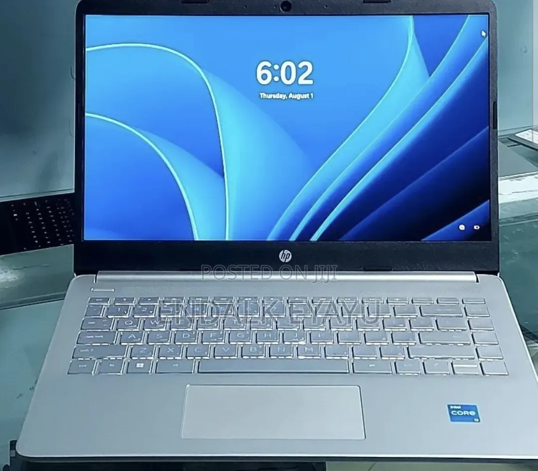 New Laptop HP 8GB Intel Core i3 SSD 256GB