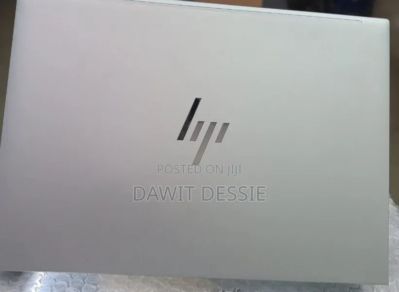 New Laptop HP EliteBook 830 G9 16GB Intel Core i5 SSD 512GB