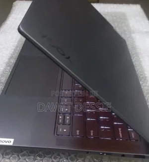 New Laptop Lenovo 32GB AMD Ryzen 7 SSD 1T
