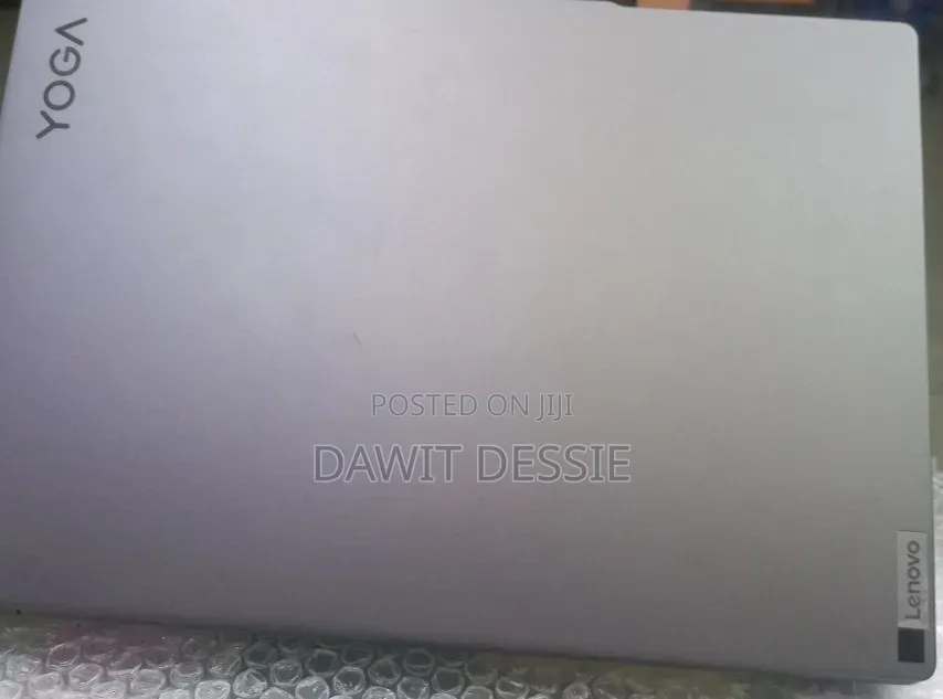 New Laptop Lenovo 32GB AMD Ryzen 7 SSD 1T