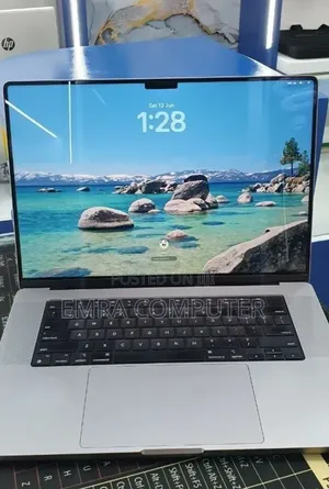 New Laptop Apple MacBook Pro 2020 M1 32GB Apple M1 Pro SSD 1T