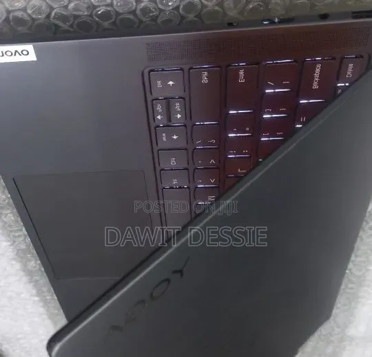 New Laptop Lenovo 32GB AMD Ryzen 7 SSD 1T