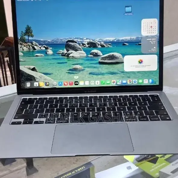 New Laptop Apple MacBook Air 2020 M1 16GB Apple M1 SSD 256GB