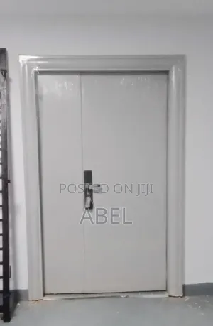 Victor Door –