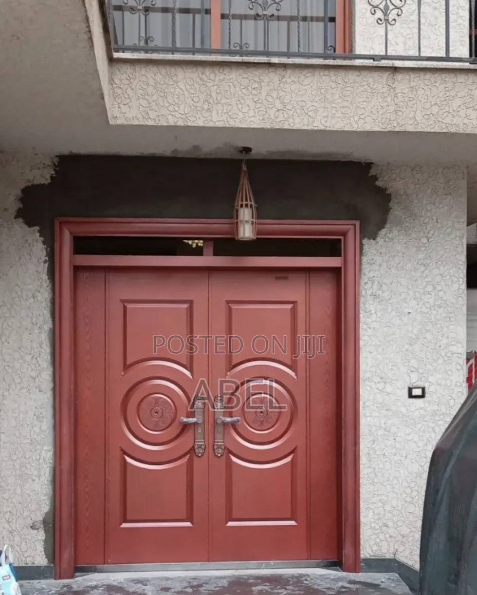 Victor Door –