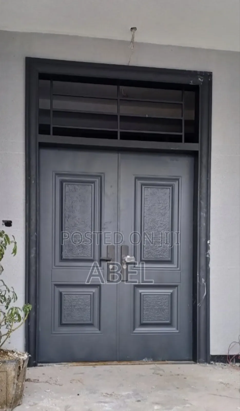 Victor Door –